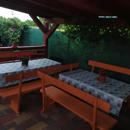 Panorama Apartmanhaz * Abaújszántó